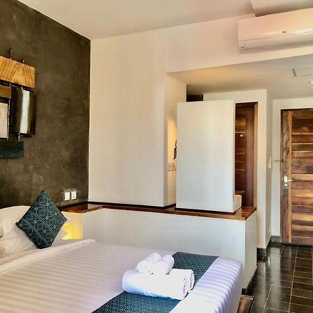 Patio Hotel & Urban Resort Phnom Penh Bagian luar foto